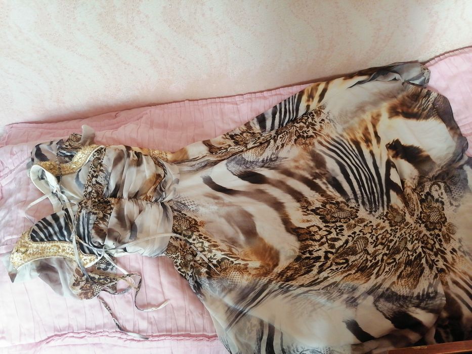 Платье  вечернее