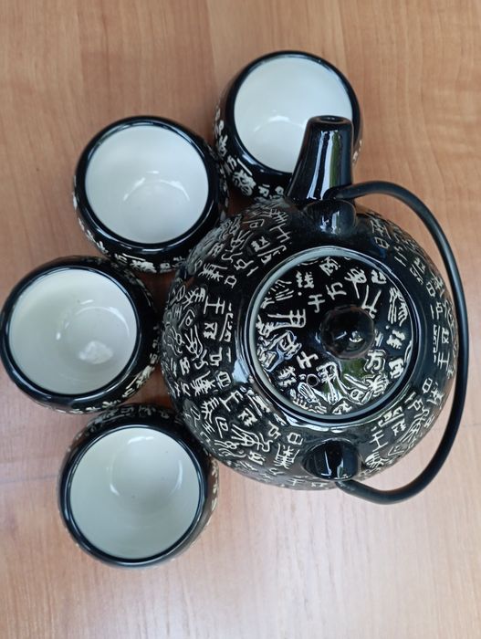 Чайный сервиз из Китая