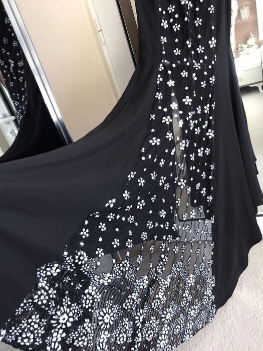 Дълга официална рокля