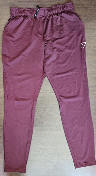 Долнище GymShark
