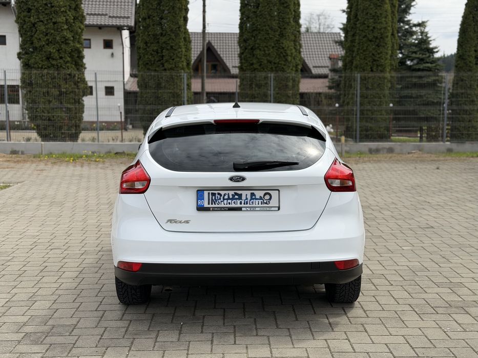 FORD Focus 2018 — imagine 5