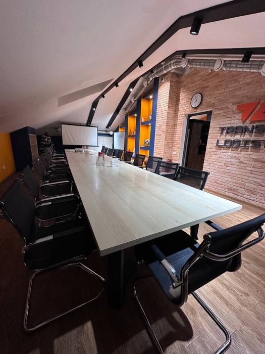 Аренда Офис-мансарда 300 м² в центре (SM)