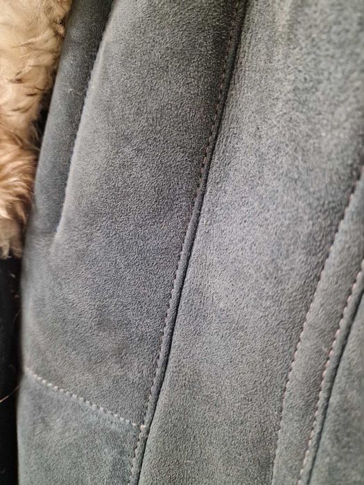 Дамско  велурено палто с естествена вълна