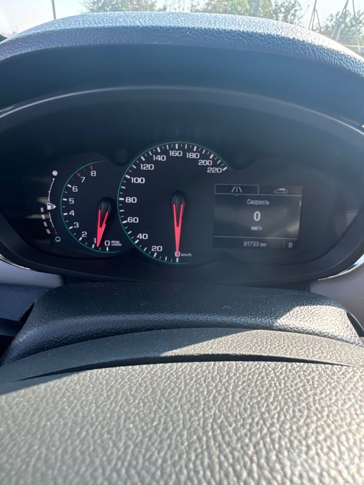 Chevrolet Tracker Premier Avtomat