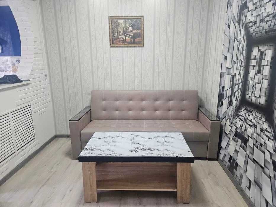 Сдаётся квартира в ТЦ Парус Спорт Тавар 3-ком ро-н Чиланзар-7 кв