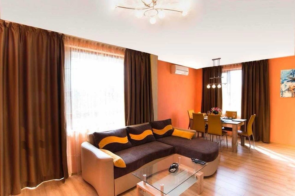 Дава се под наем Тристаен апартамент в София, Триъгълника - 90 кв.м за 700 € - Снимка #2