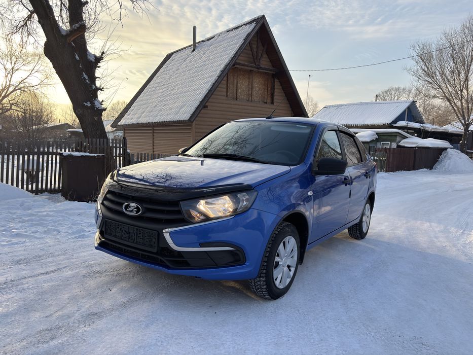 Лада гранта 2021год