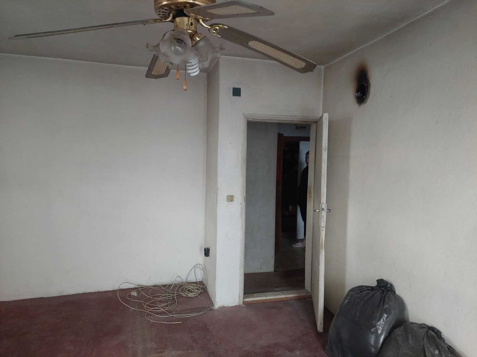 Продава се Къща в с. Манастир, Област Варна - 400 кв.м за 825 €/кв.м - Снимка #17