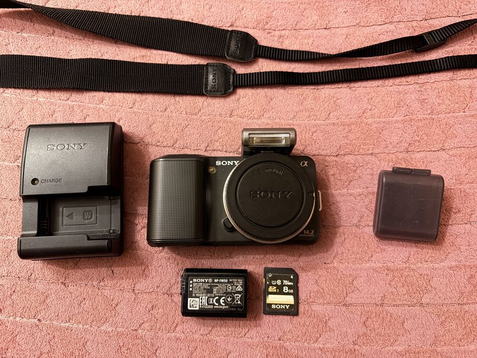 Фотоаппарат Sony NEX-3