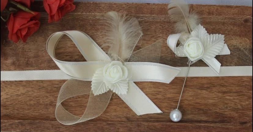 Сватбени гривни и бутониери! Доза цвят за най-щастливия Ви ден!