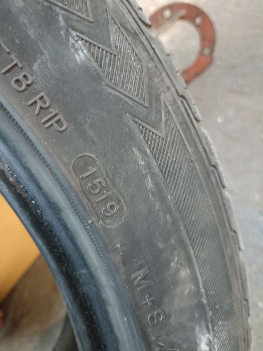 245/45/19 зимни гуми 2бр.