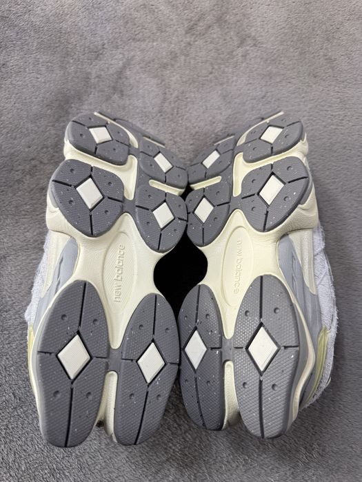 New Balance 9060 37,5 noi new