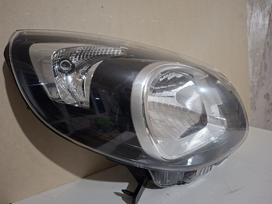 Десен фар за Рено Канго 2013 - 2021