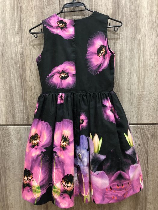 Рокля за момиче-140 размер