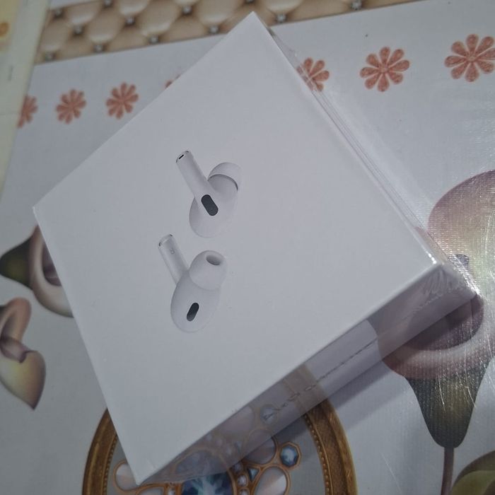 Продам наушник Air pods pro 2 поколение, новая.