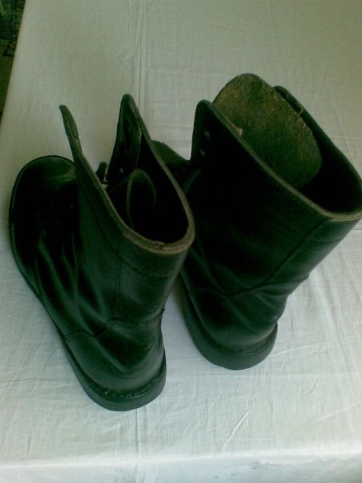 Ghete piele mar. 42-43