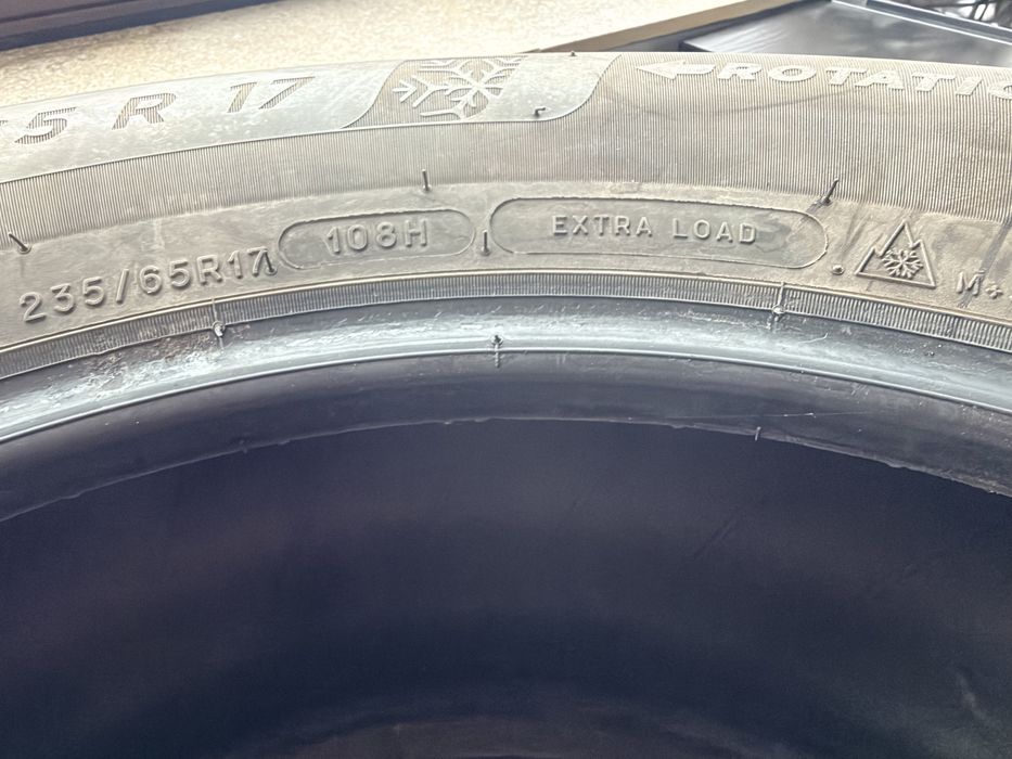 Set 4 buc 235/55/R17 Michelin Pilot Alpin 5 SUV M+S iarnă