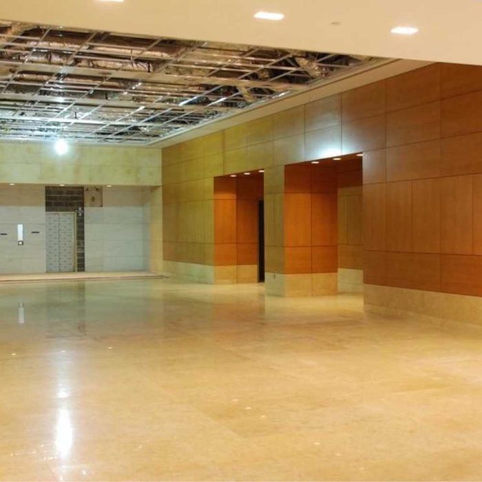 Marmura Sunny Menia Lustruita 30 x 60 x 2 cm 72,90 +TVA / mp