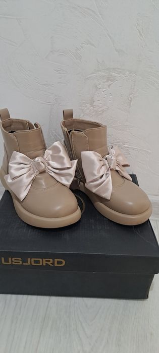 Демисезонные сапоги