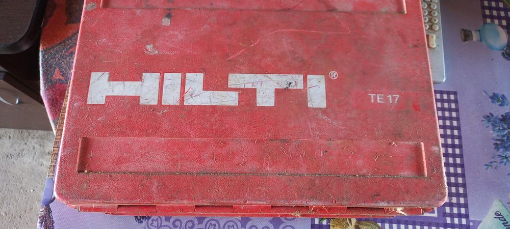 Hilti te 17  cu percutie