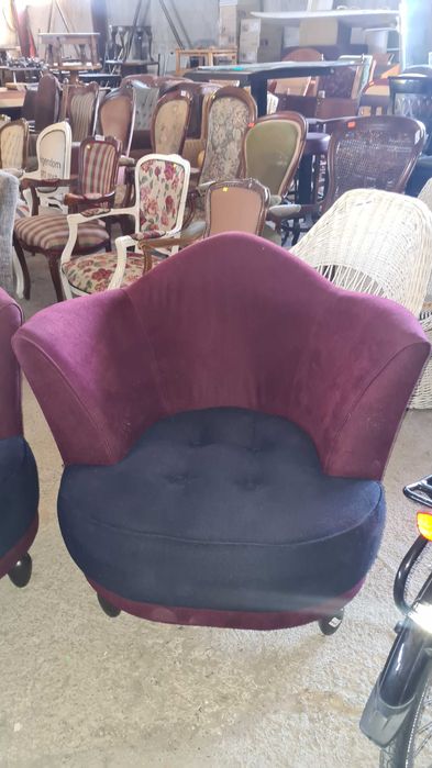 стол кресло с дамаска 1 бр