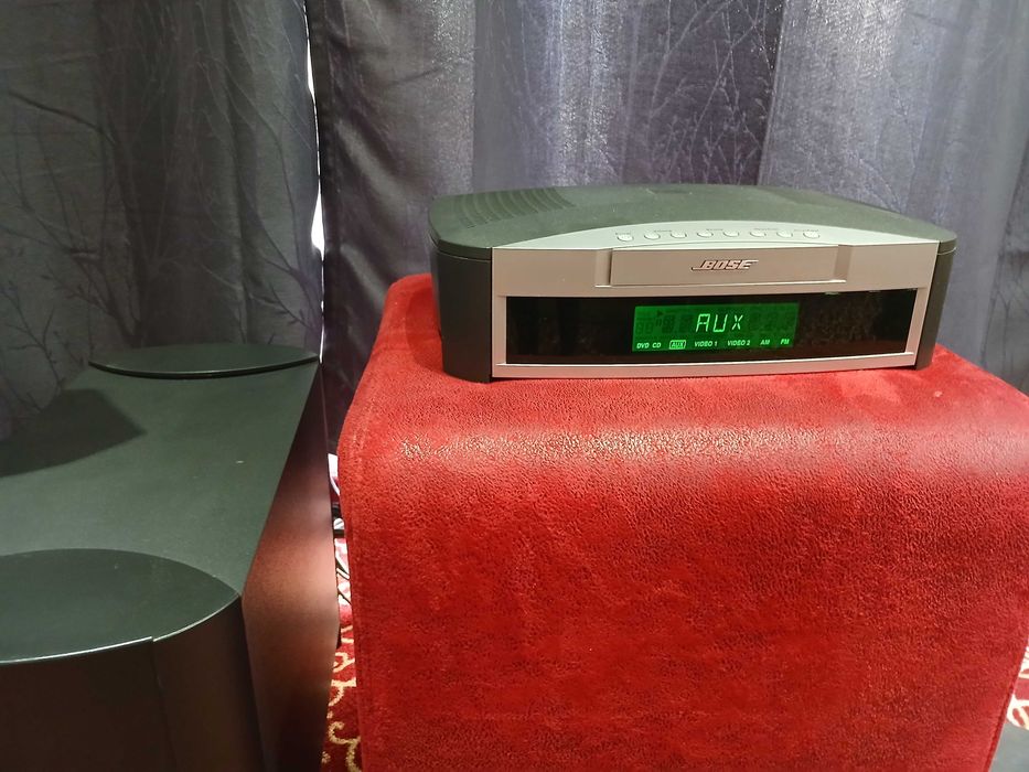 Bose 3-2-1 система за домашно кино