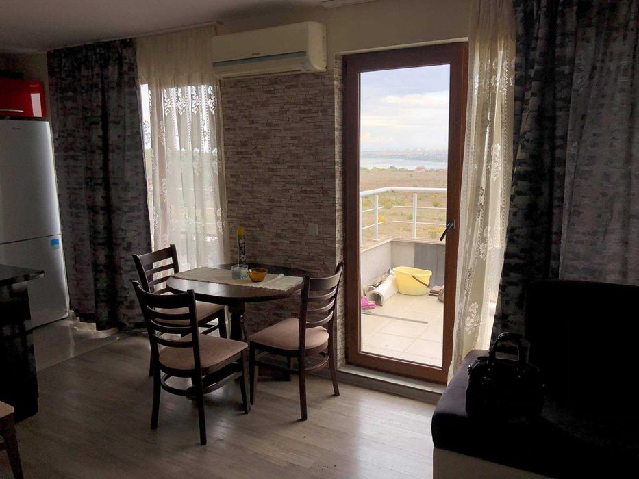 Дава се под наем Двустаен апартамент в Бургас, Меден рудник - зона А - 60 кв.м за 153 € - Снимка #4