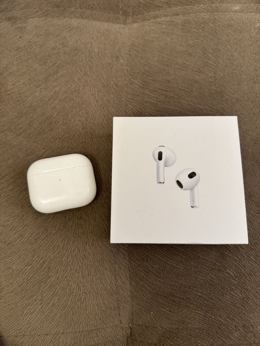 Air pods 3 работают ( Эйр подс )