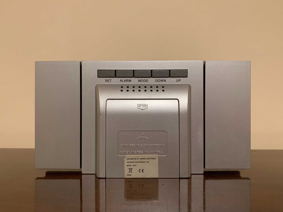 Часовник будилник метео станция термометър подсветка - 2 броя