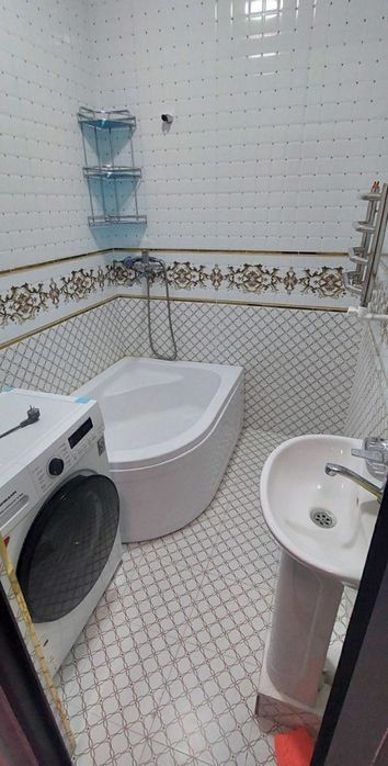 Yunusobod Bodomzor metro yonida