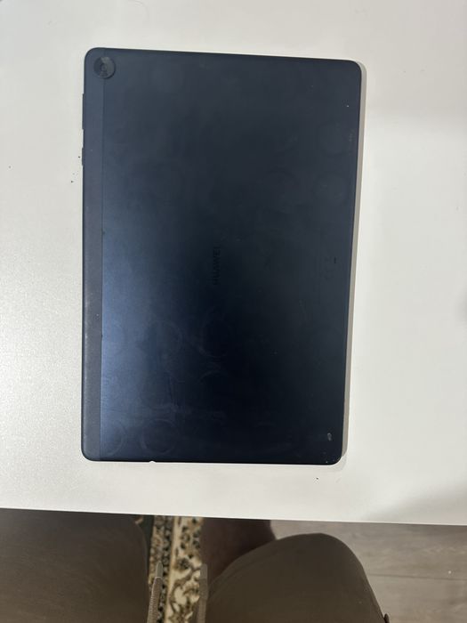 Продам планшет HUAWEI Mat Pat T