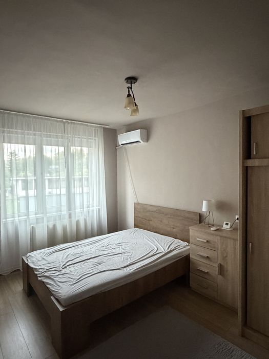 Inchirez apartament 2 camere zona centrala