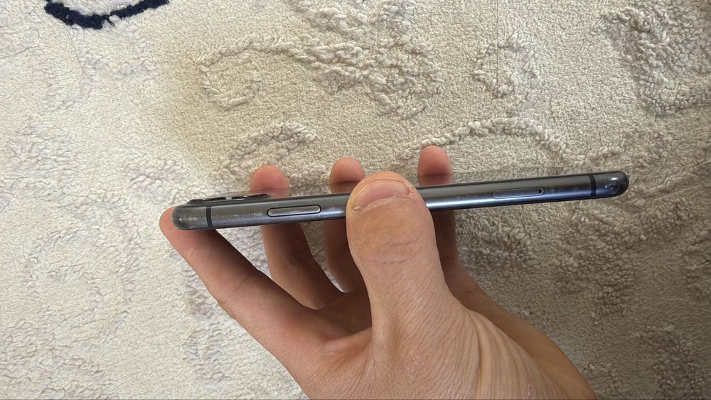 IPHONE 11 сатылады