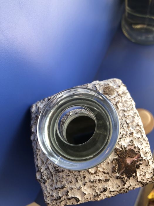 Ръчно декорирана бутилка