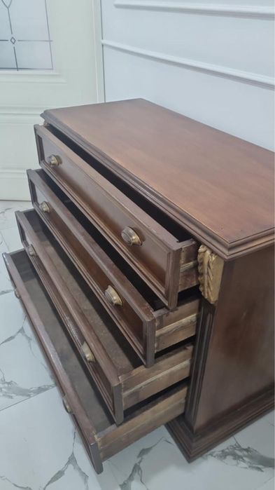 Комод старинный