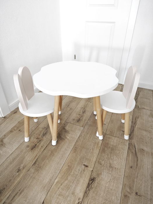 Set masa copii + scaune iepuras  

Predare personala