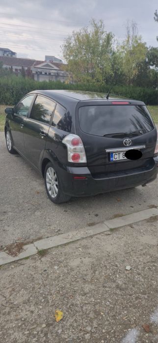 Toyota Corolla Verso 2.2 D-4D • 2008 • 7 locuri