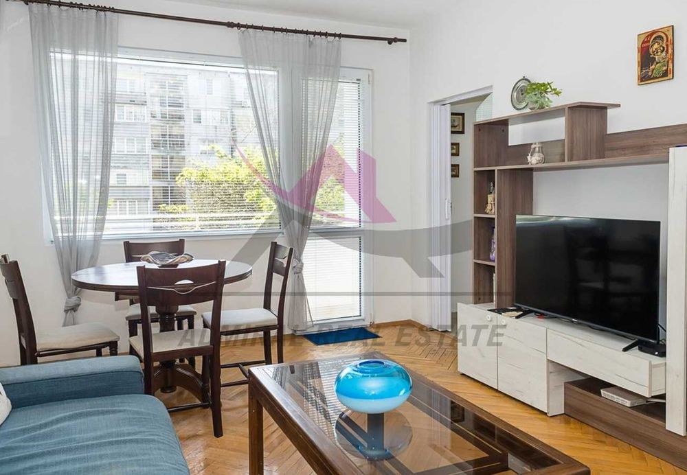 Дава се под наем Тристаен апартамент в Варна, Чайка - 92 кв.м за 600 € - Снимка #1