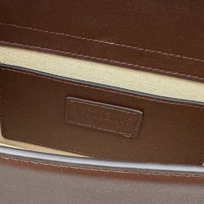 Geanta Jacquemus Le Grand Bambino