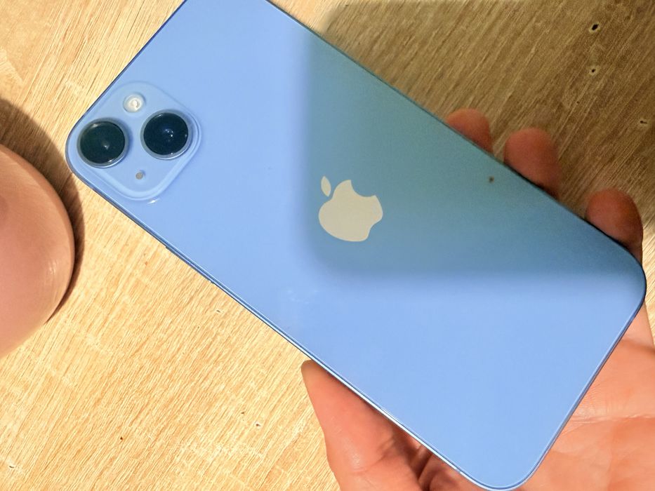 Продам Iphone 14plus