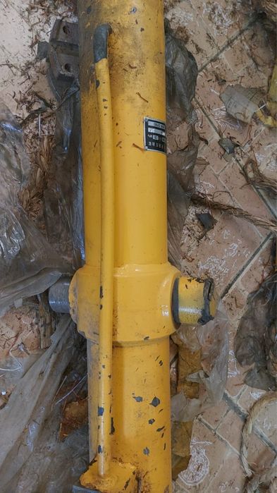 Цилиндр грейдера