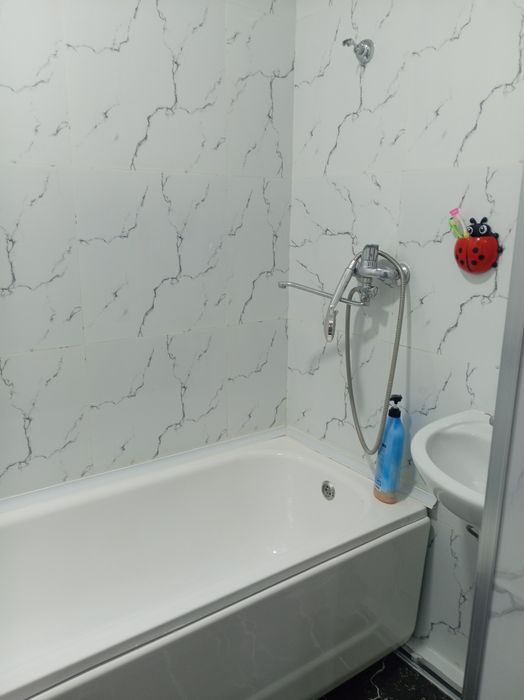 Квартира сотилади 2  хона срочна