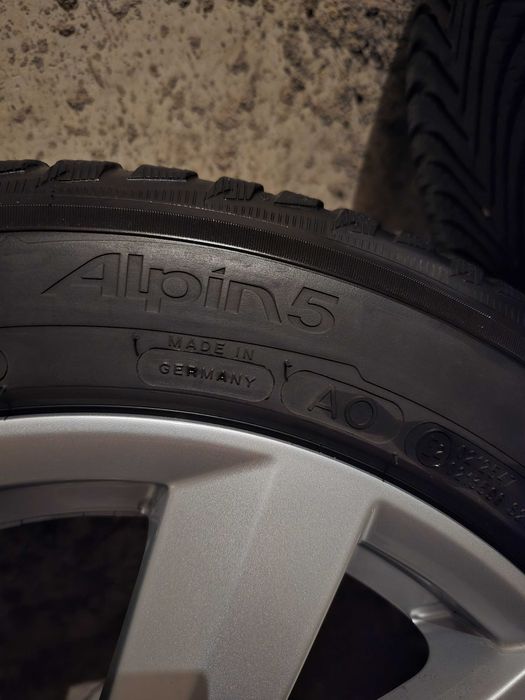 17 Джанти за VAG със зимни гуми Michelin