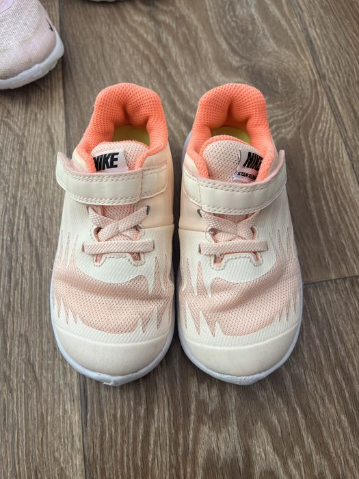 Маратонки и ботуши Adidas Nike Crocs Michael Kors Zara