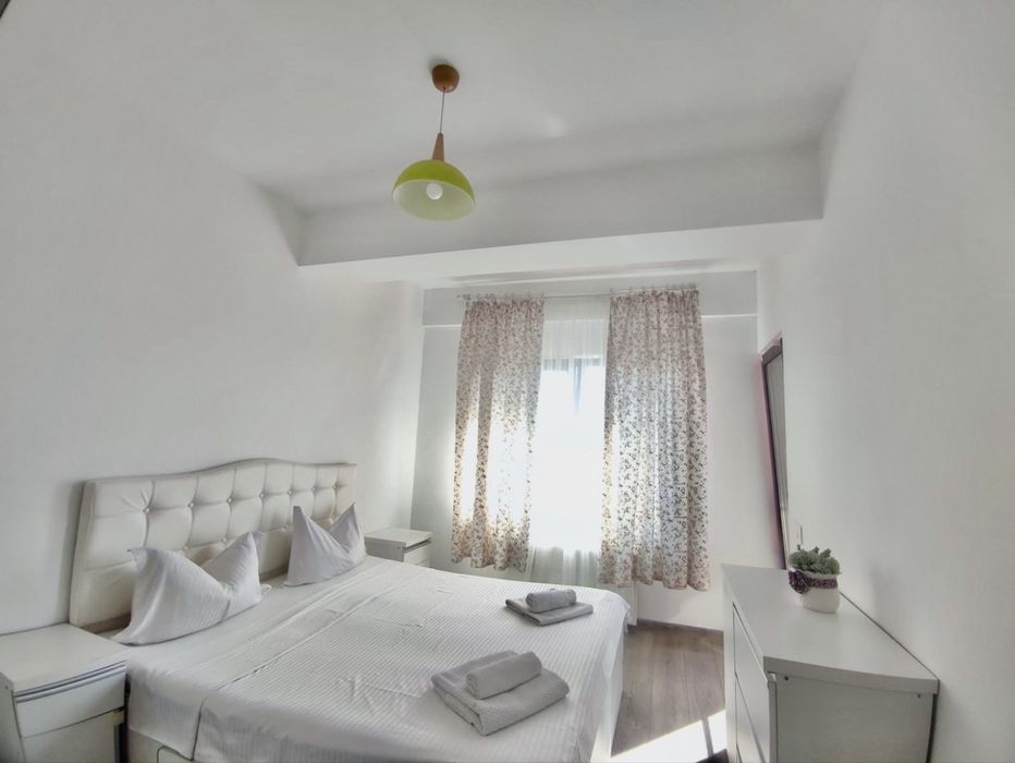 Regim hotelier Newton Nicolina