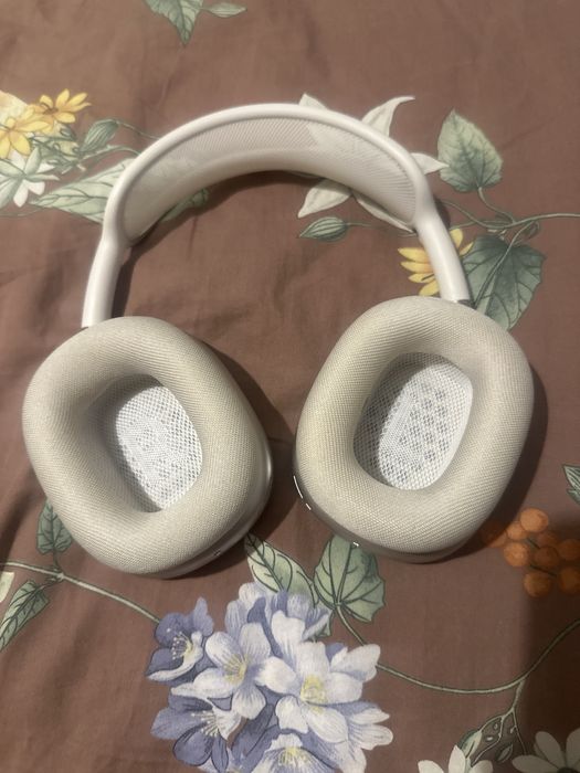 Airpods max новый