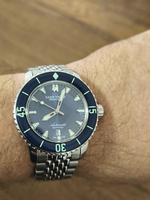 Reef Tiger automatic watch