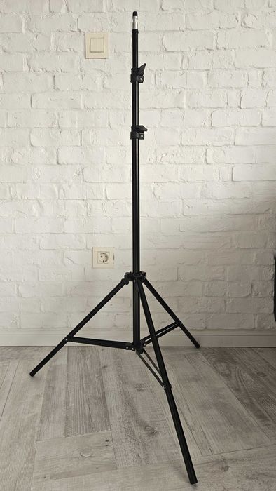 Godox 302 trepied aluminiu 1.9m