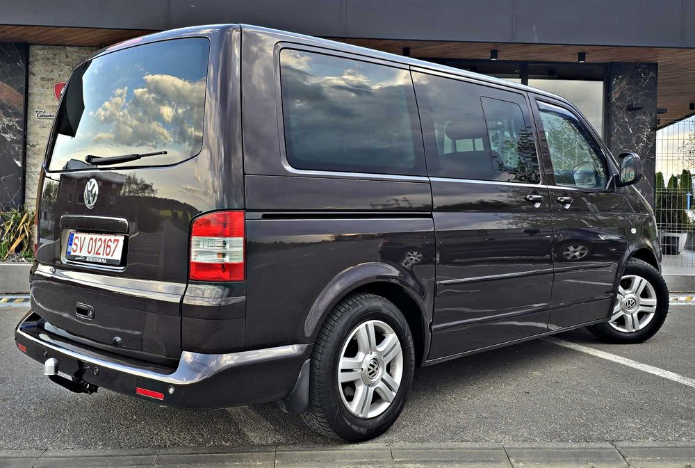 VW MULTIVAN 2010 7 LOCURI HIGHLINE 2.5 TDI Numere rosii valabile
