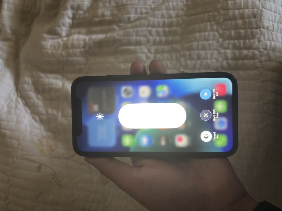 Айфон 11 128 памят